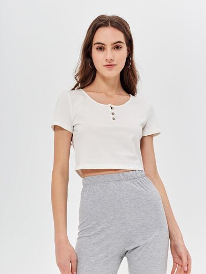 Button Crop Tee