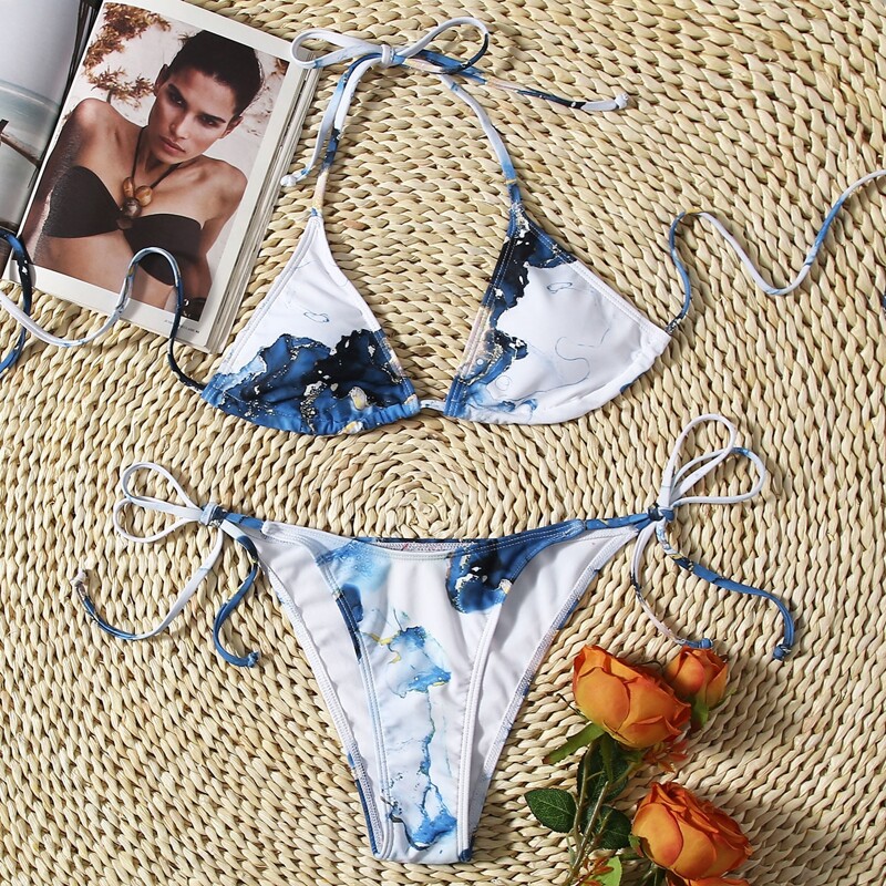 

Allover Print Triangle Bikini Swimsuit, Multicolor