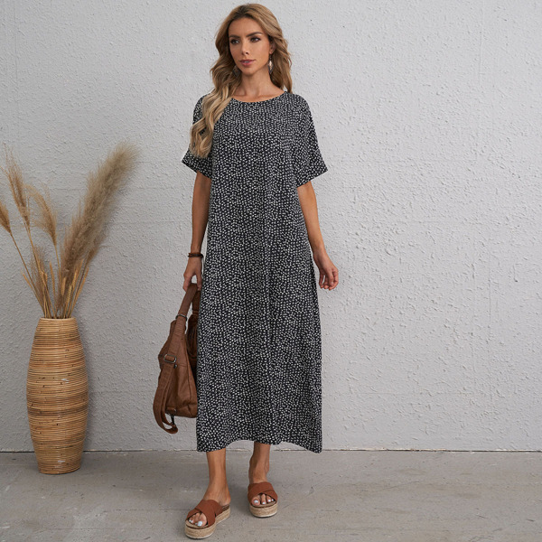 

Allover Print Tunic Dress, Black and white
