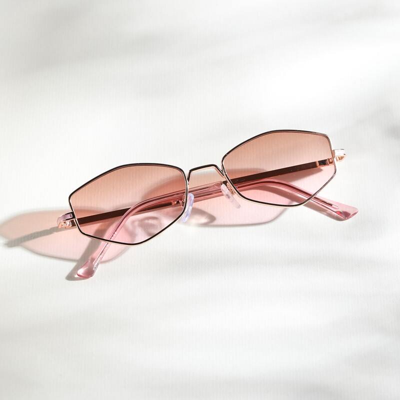 

Metal Frame Sunglasses
