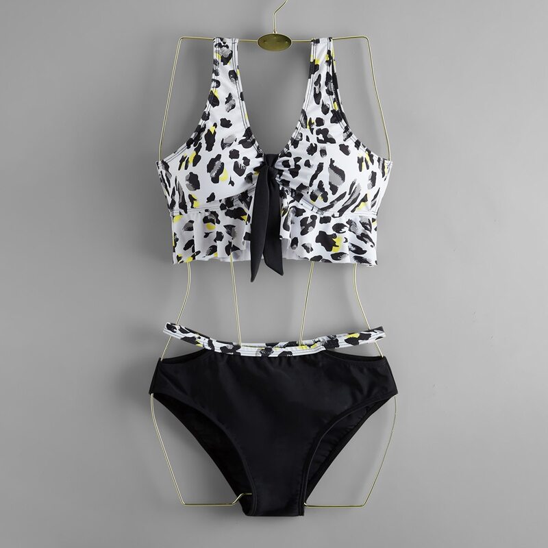 

Allover Print Cut-out Bikini Swimsuit, Multicolor