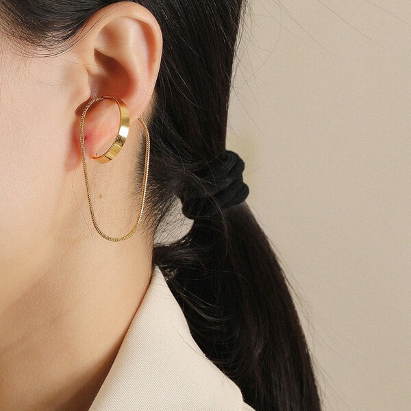 

1pc Structured Ear Cuff, Gold