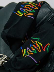 Tất in tay tối giản - màu đen - Xem 3