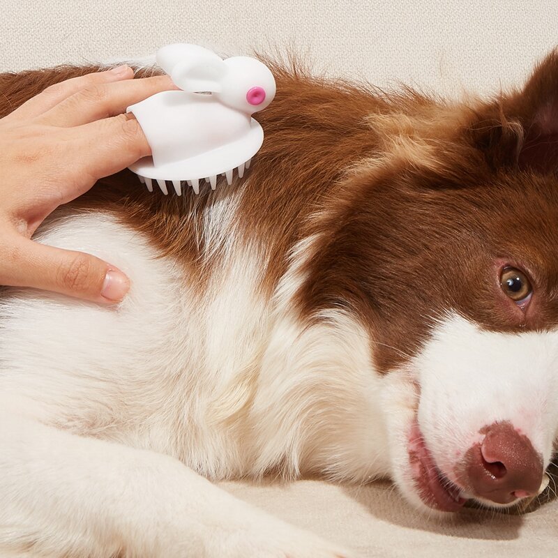 

Rabbit Design Silicone Pet Brush, White