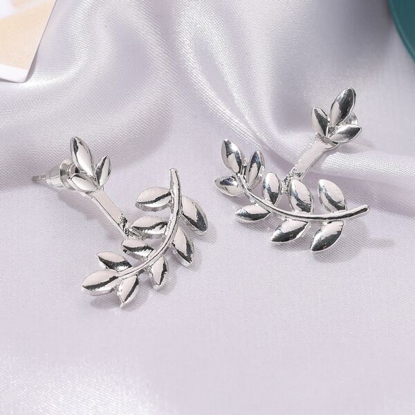 

Leaf Design Stud Earrings, Silver