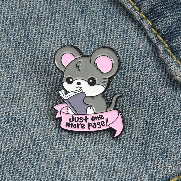 

Girls Cartoon Mouse Design Brooch, Multicolor