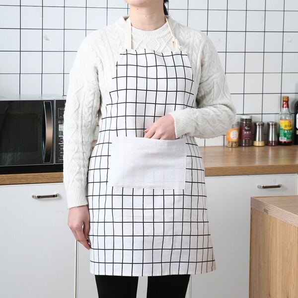

Plaid Pattern Apron, Black and white
