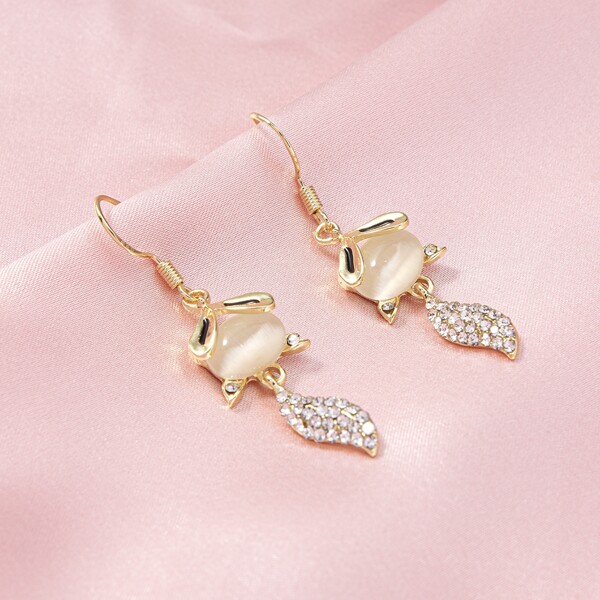 

Rhinestone Decor Drop Earrings, Gold