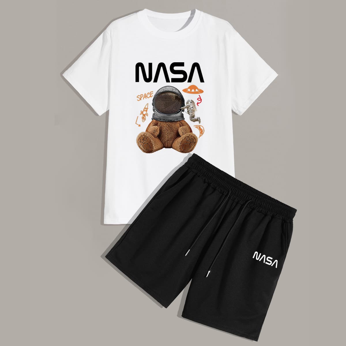 

Guys Bear Graphic Tee & Letter Drawstring Shorts, Black and white