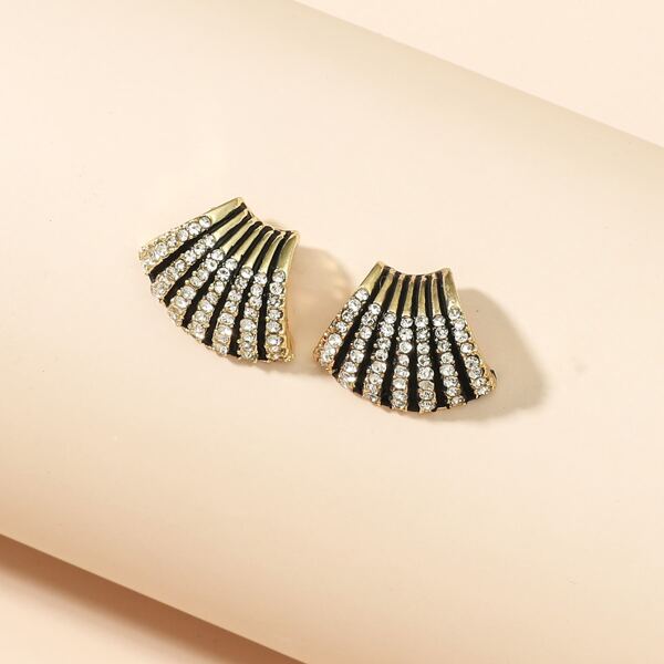 

Rhinestone Design Stud Earrings, Gold