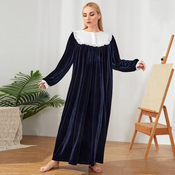 

Plus Contrast Eyelet Embroidered Collar Velvet Nightdress, Navy blue