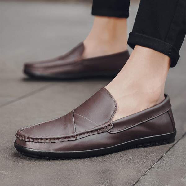 

Men Minimalist Loafers, Brown