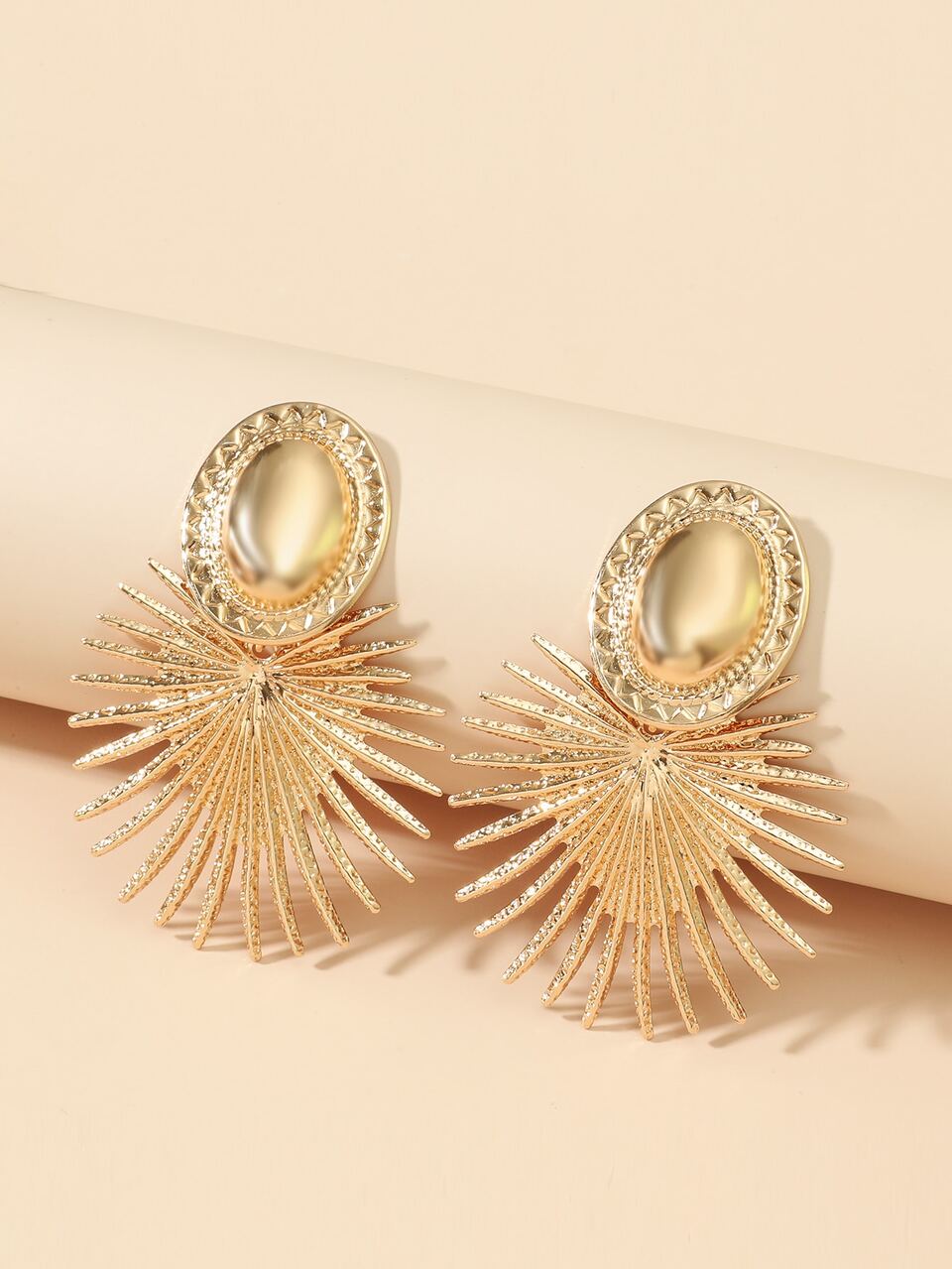 1pair Cross-border Fashionable Exaggerated Earrings