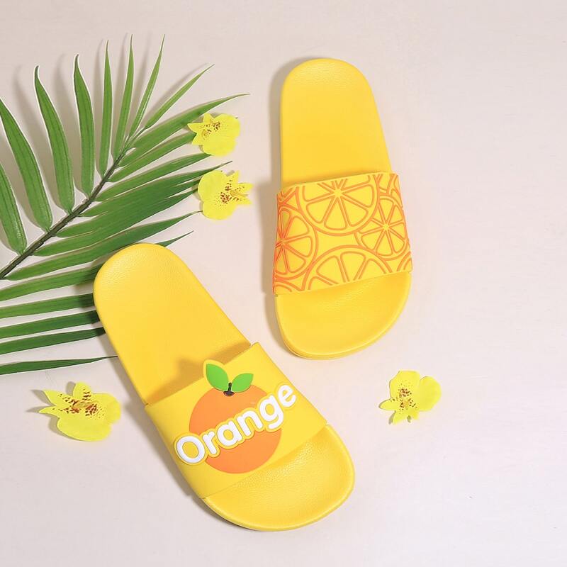 

Fruit Pattern Mismatched Slides, Yellow