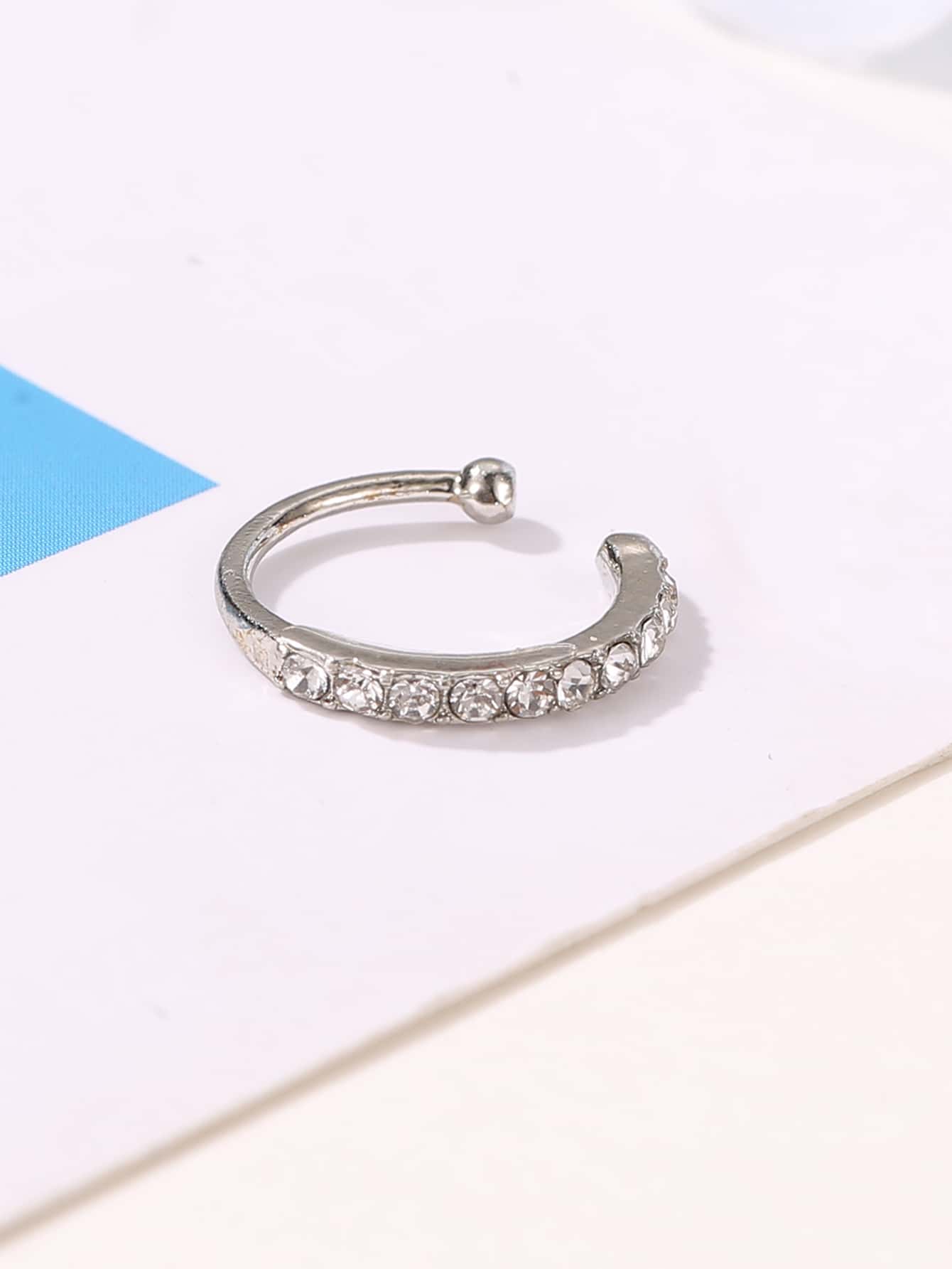 1pc Simple & Fashionable Classic Rhinestones Inlaid Ear Clip Suitable For Daily Wear For Women