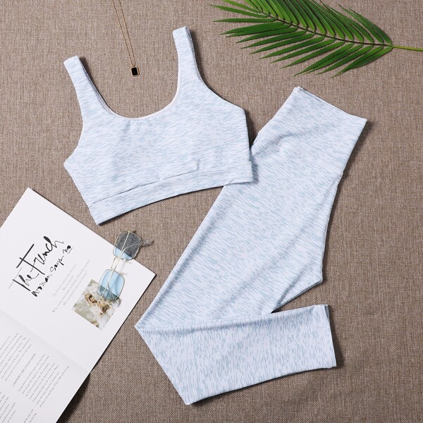 

All Over Print Sports Bra & Leggings, Blue and white