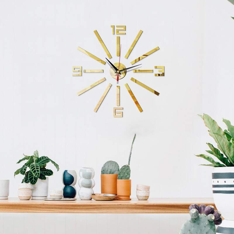 

Number Design Mirror Surface Wall Clock, Gold
