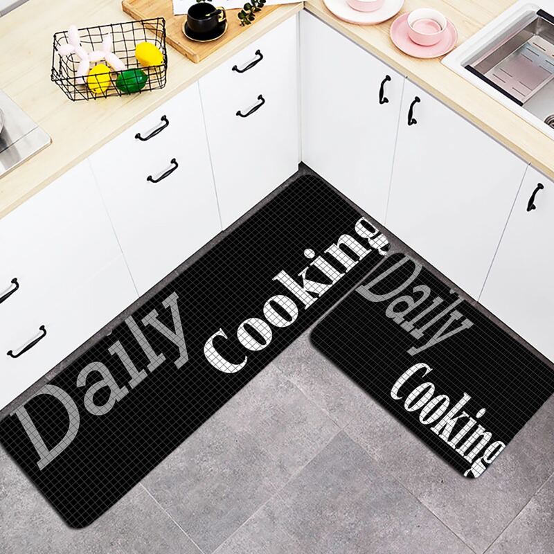 

1pc Letter Graphic Kitchen Carpet, Black