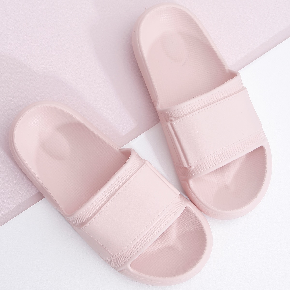 Одноцветный Институтский Тапочки & Вьетнамки