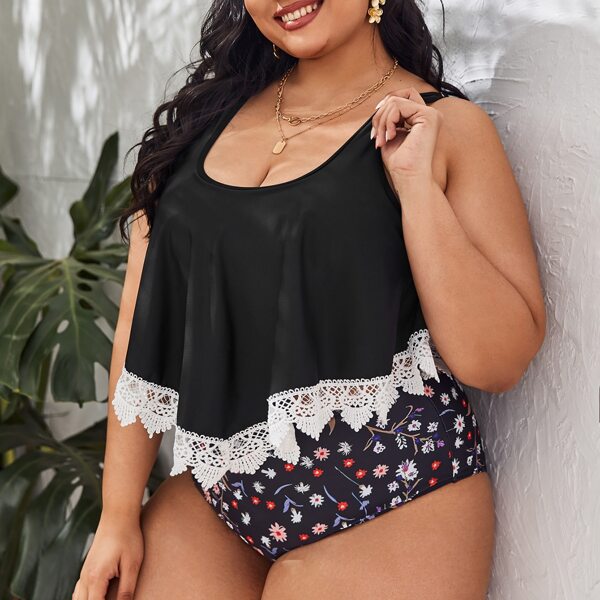 

Plus Floral Hanky Hem Bikini Swimsuit, Black