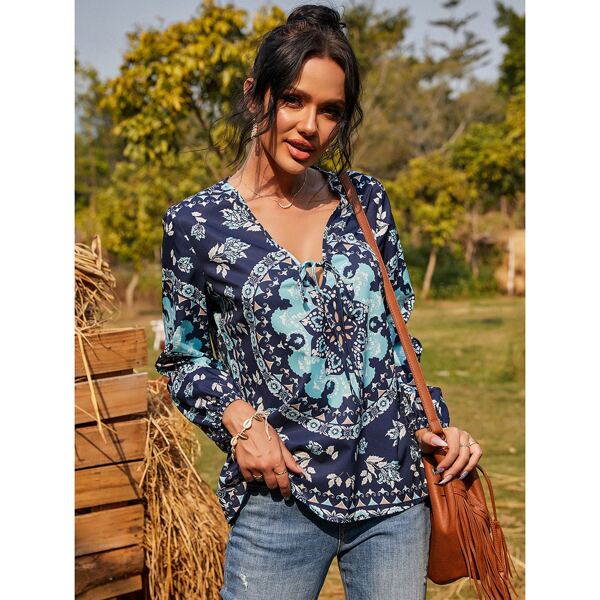 

Floral Print Tie Neck Blouse, Navy blue