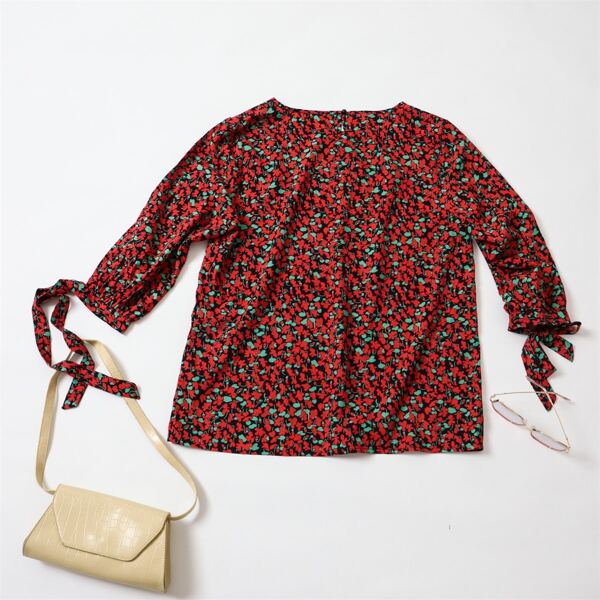 

Ditsy Floral Print Knot Cuff Blouse, Multicolor