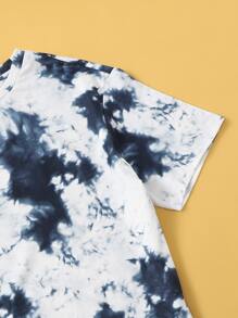 SHEIN 男孩紮染T恤和傾斜口袋短褲套裝 - 藍白色 - 查看 3