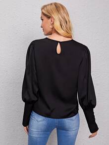 SHEIN Privé Blus Tombol Plain Glamor - Hitam - View 2