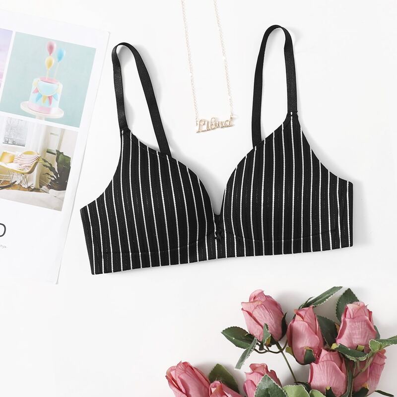 

Simple Striped Bra, Black