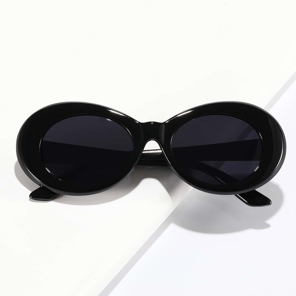 

Oval Frame Sunglasses