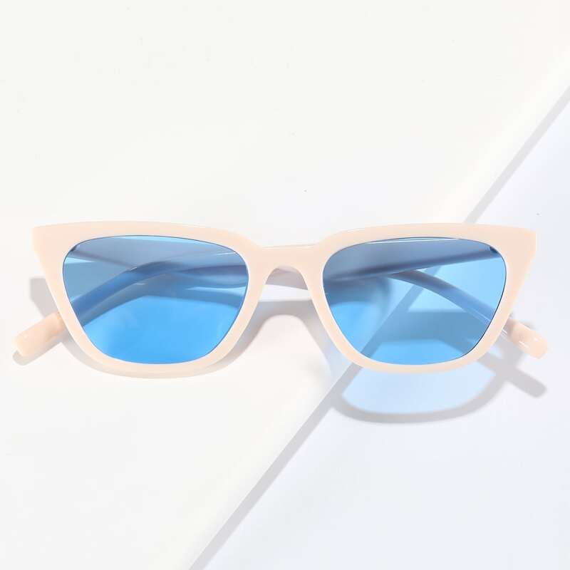 

Cat Eye Sunglasses