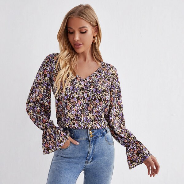 

V-neck Flounce Sleeve Floral Top, Multicolor