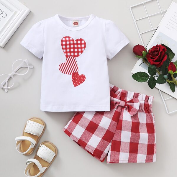 

Baby Girl Heart Print Tee & Gingham Bow Shorts, Red and white