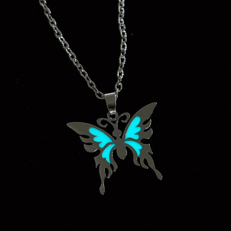 

1pc Luminous Butterfly Pendant Necklace, Silver