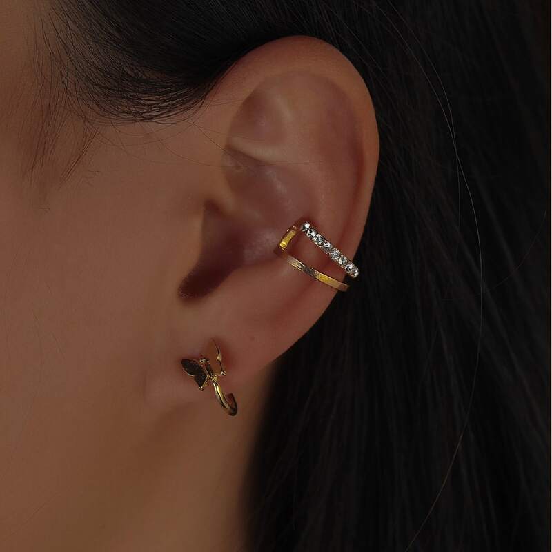

2pcs Butterfly Ear Cuff, Gold