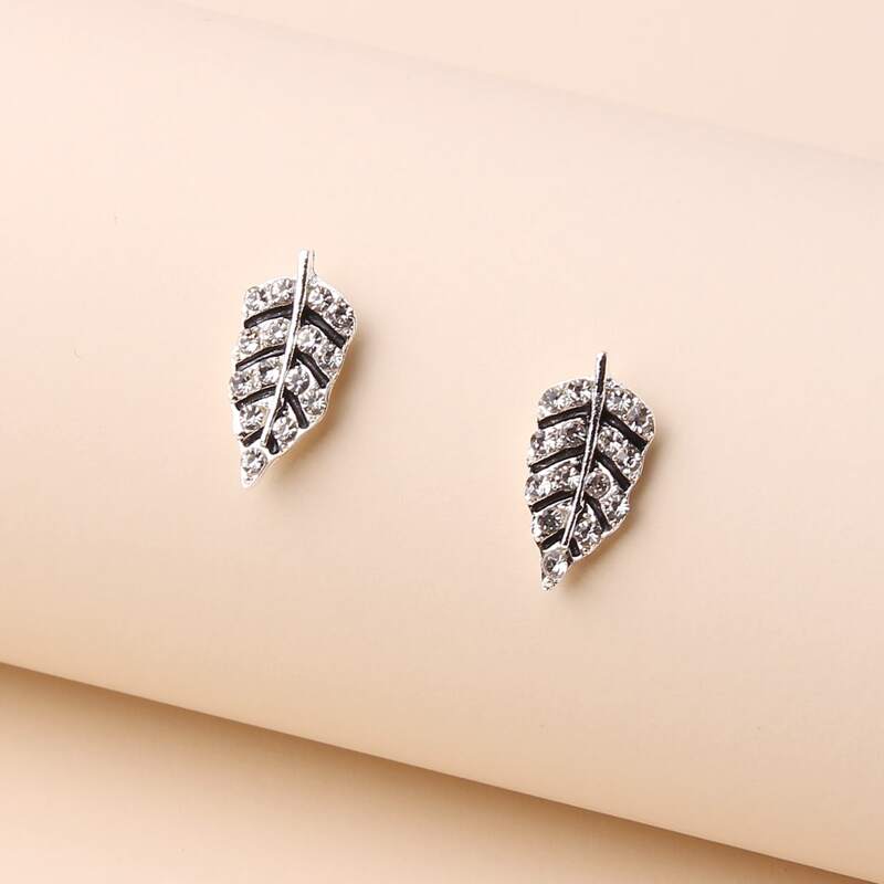 

Rhinestone Leaf Stud Earrings, Silver