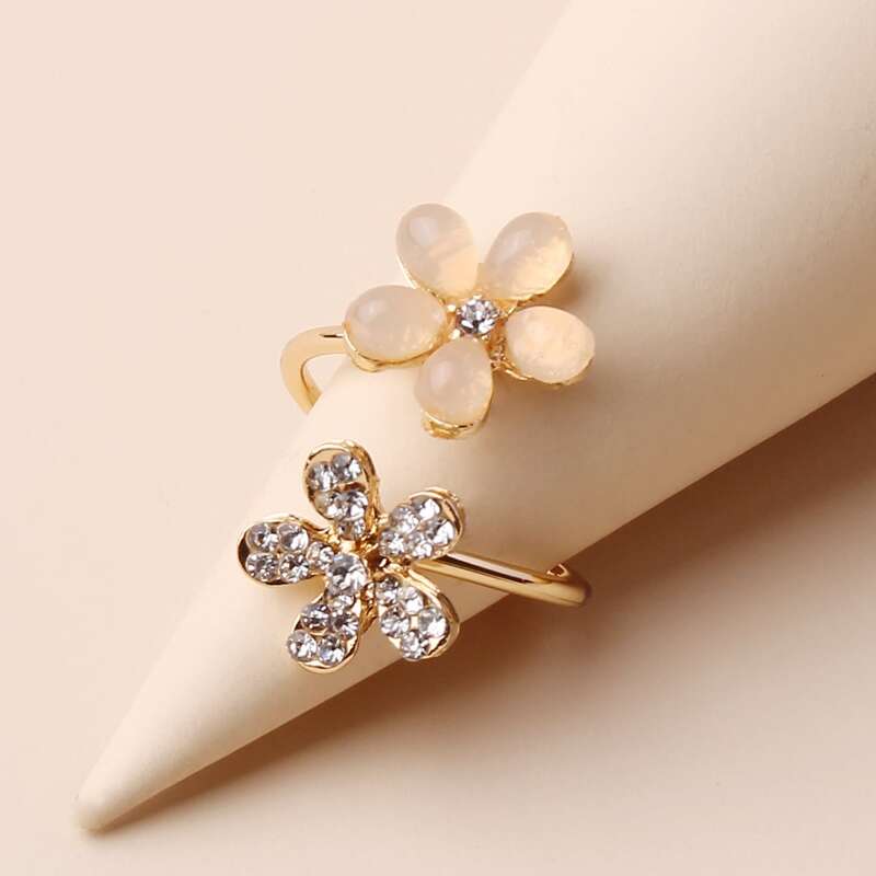 1pc Rhinestone Floral Ring, Gold
