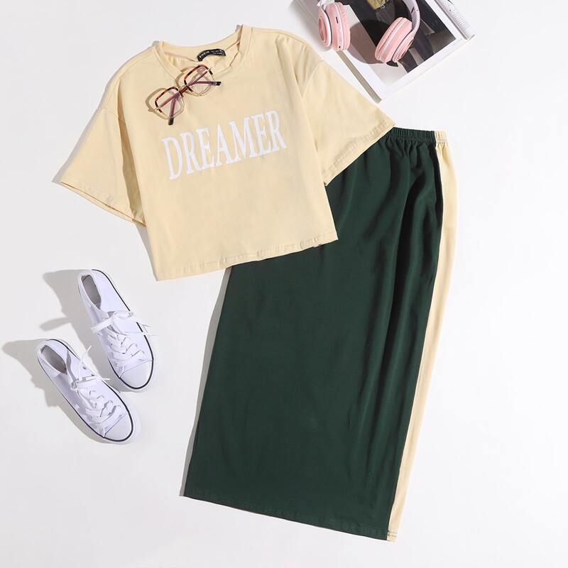 

Letter Graphic Tee and Skirt Set, Multicolor