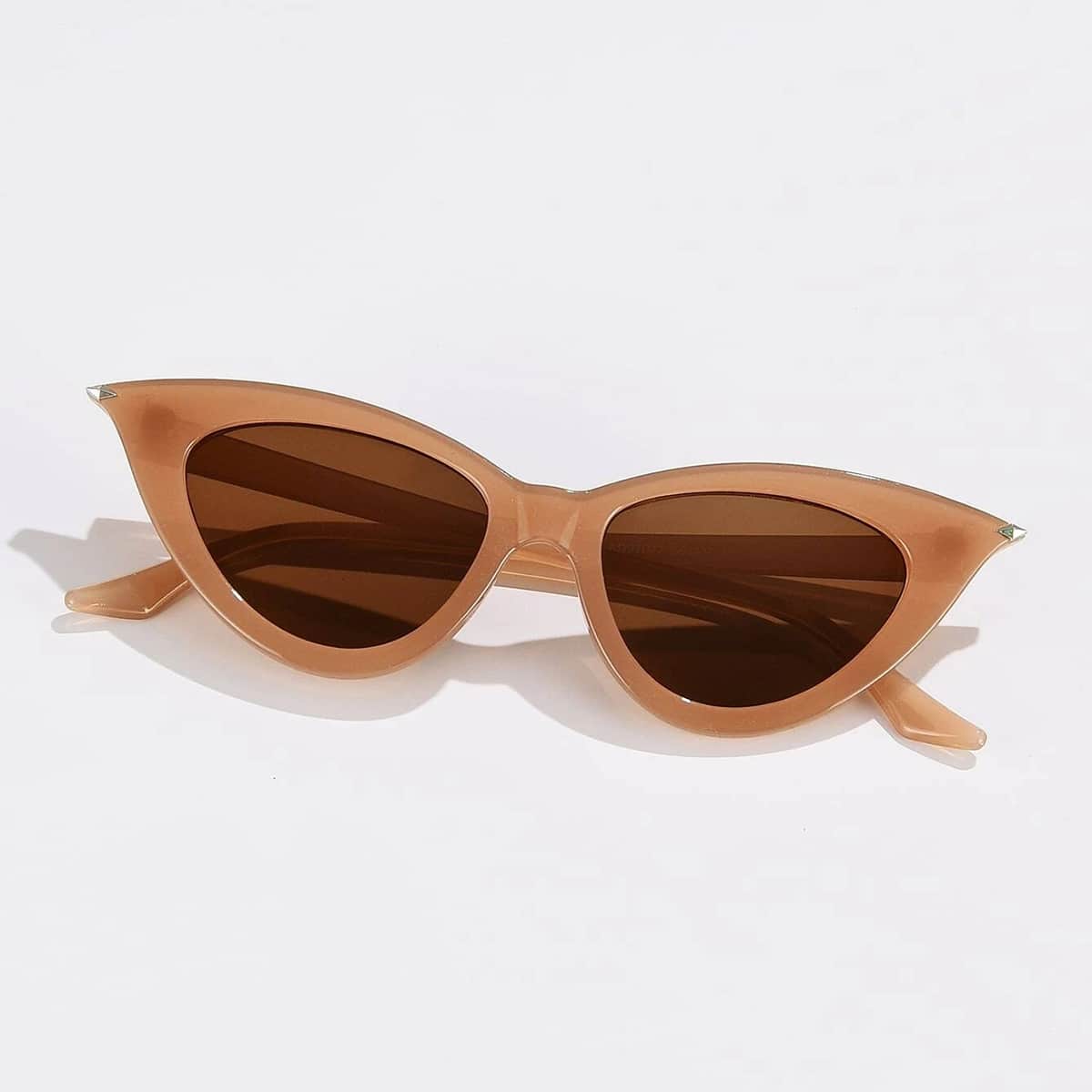 

Cat Eye Sunglasses