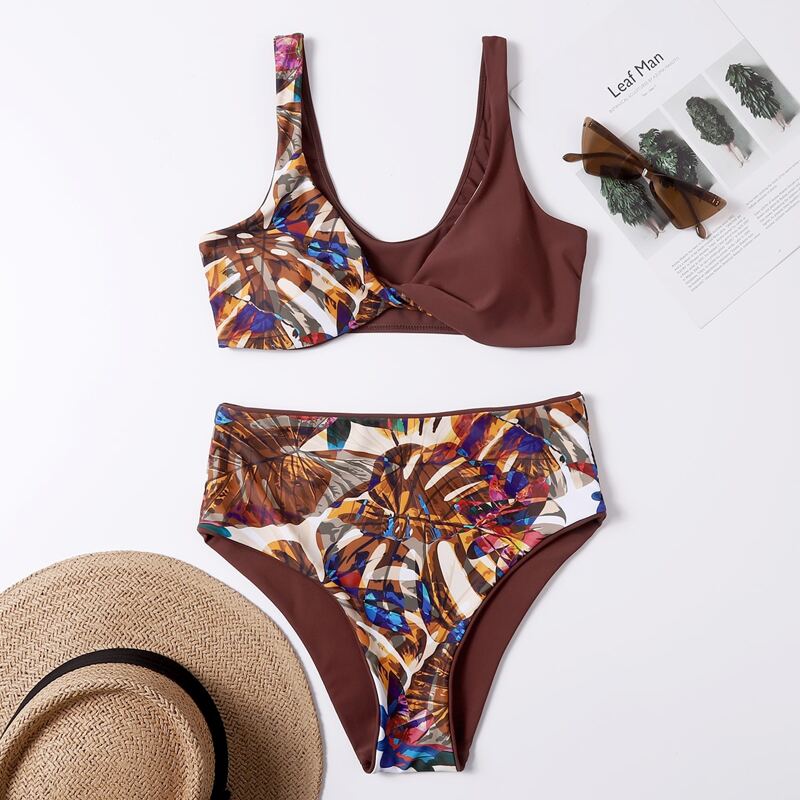 

Tropical Leaf Twist Bikini Swimsuit, Multicolor