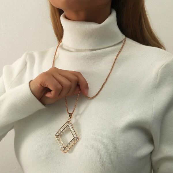 

Rhinestone Decor Geo Pendant Necklace, Gold