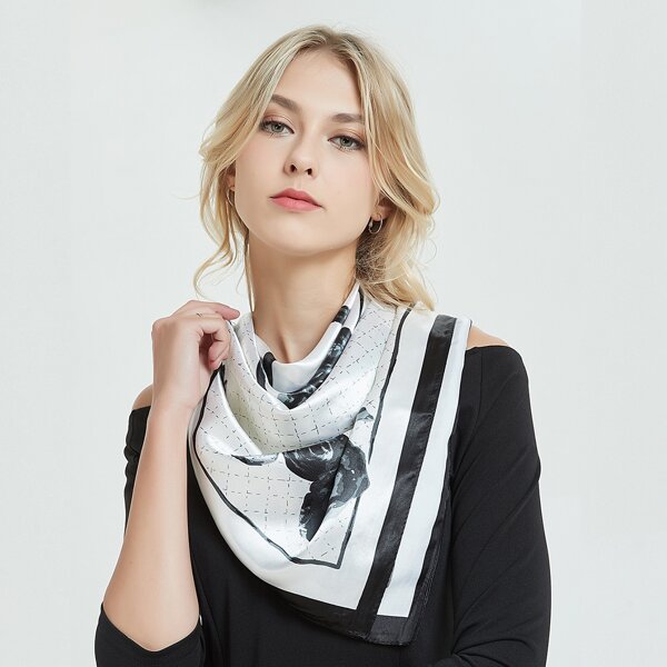 

Flower Pattern Bandana, Black and white