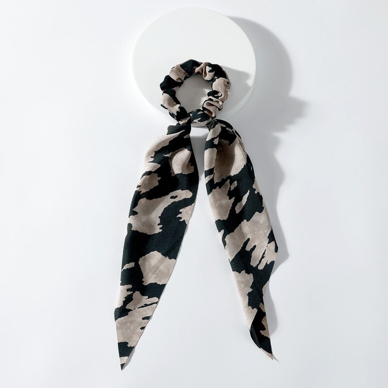 

Knot Design Scrunchie Scarf, Black