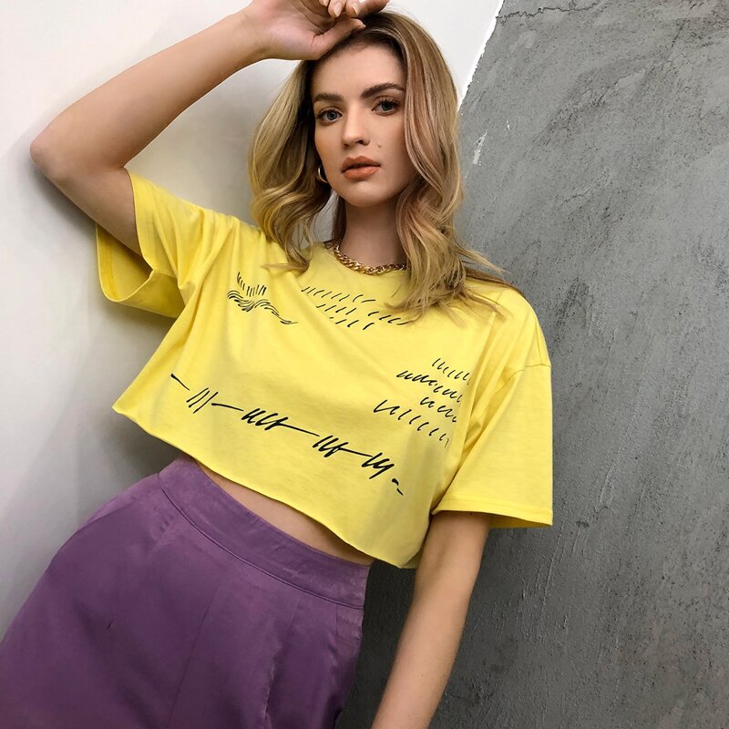 

Drop Shoulder Graphic Print Crop Tee, Yellow