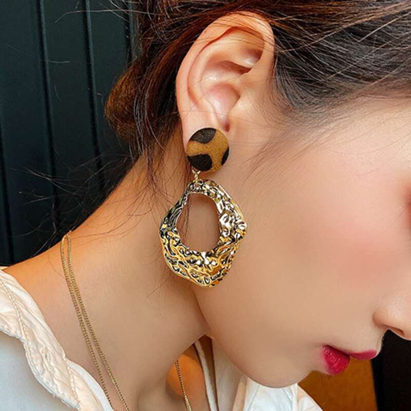 

Leopard Textured Drop Earrings, Gold