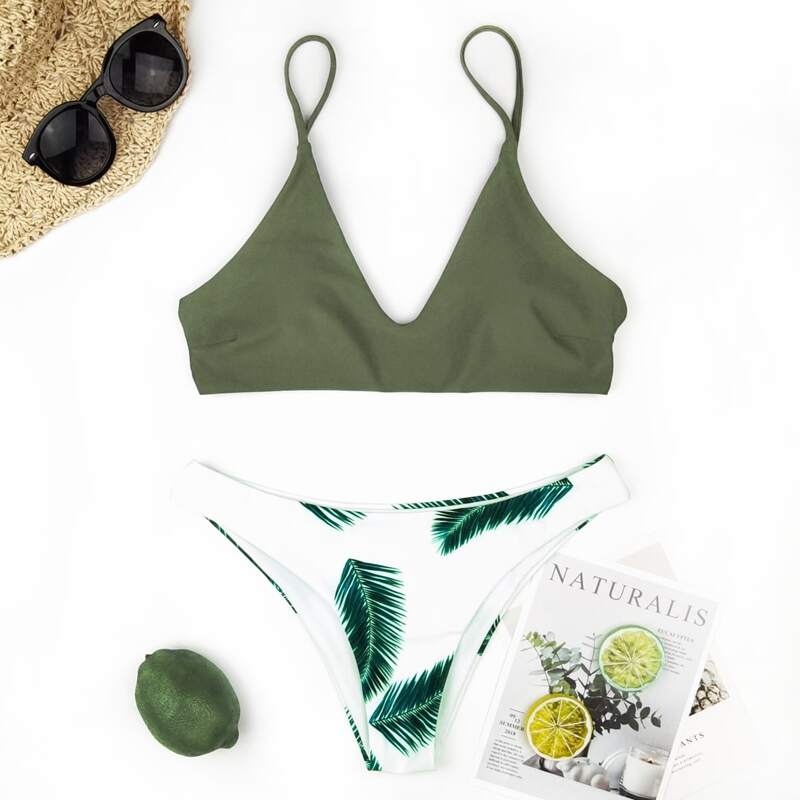 

Leaf Print Cami Bikini Swimsuit, Multicolor