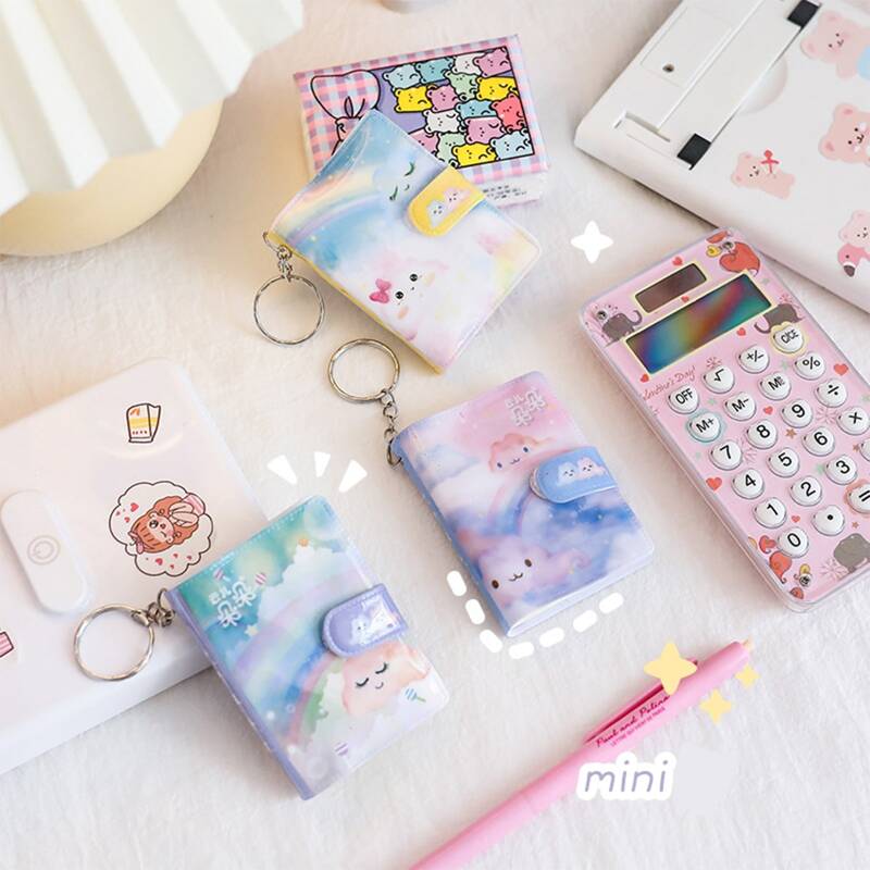 

1pc Cartoon Graphic Random Notebook With Keychain, Multicolor