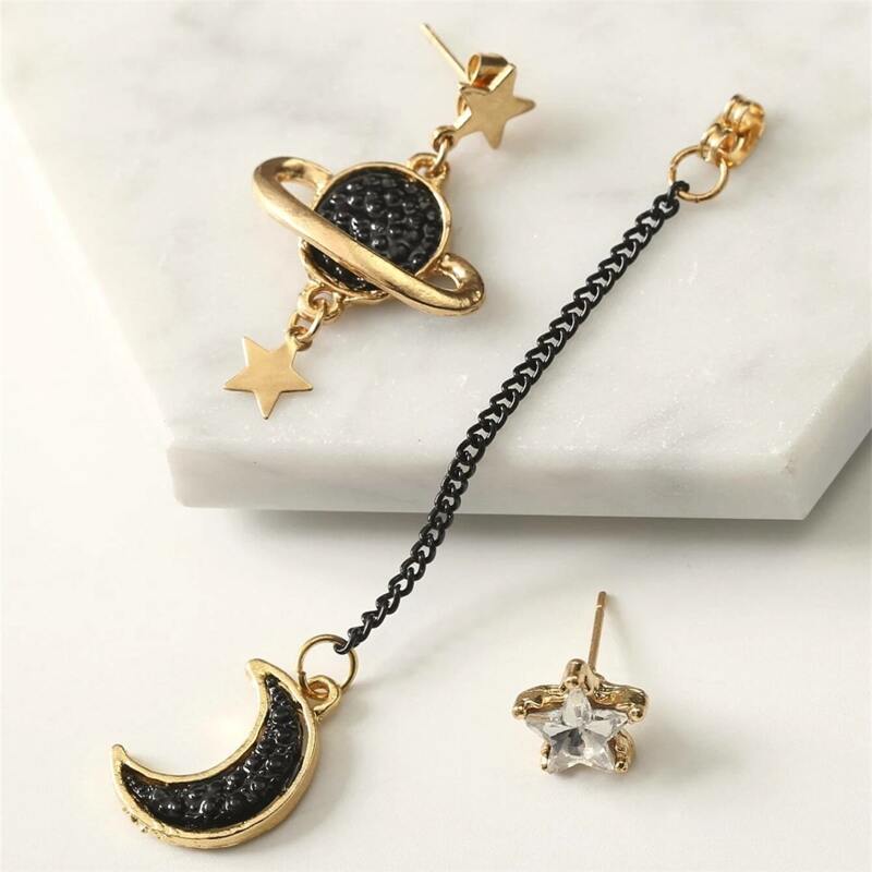 

Planet Mismatched Drop Earrings, Black