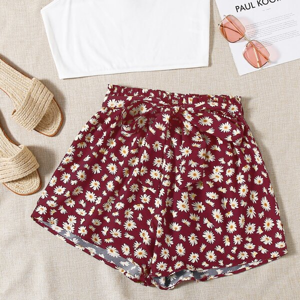 

Solid Crop Cami Top & Floral Belted Shorts, Multicolor