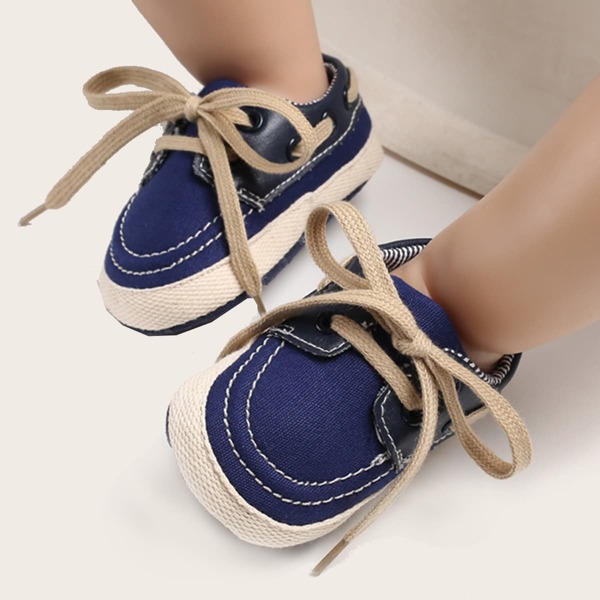 

Baby Boy Color Block Lace-up Front Sneakers, Navy blue